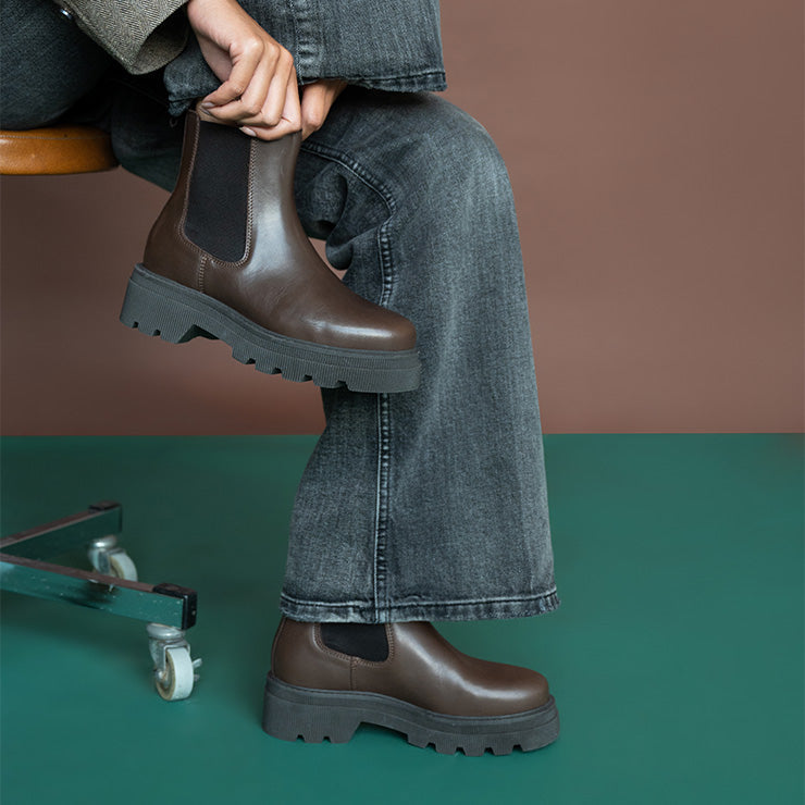 Boots • Women