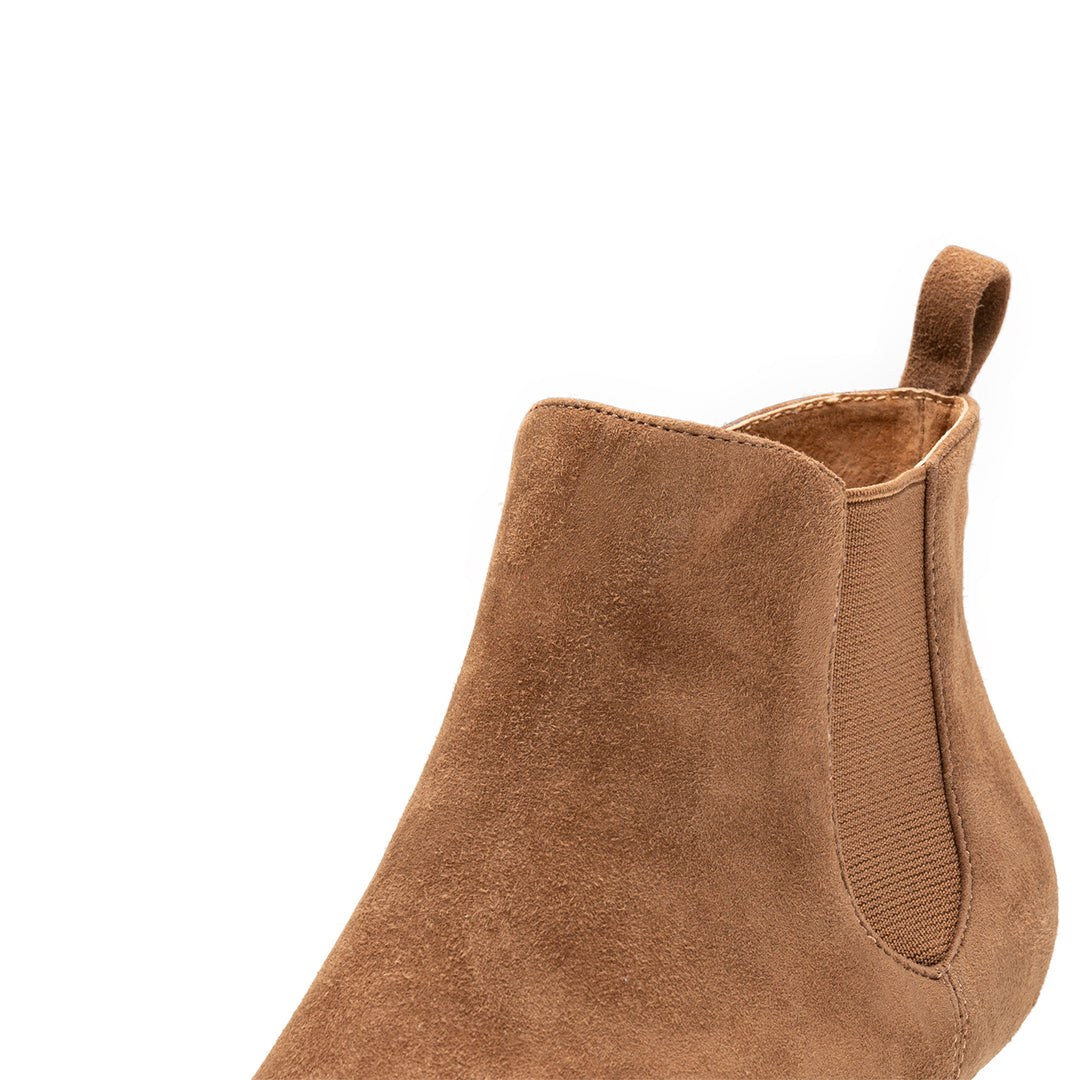 Saga chelsea boot suede TAN