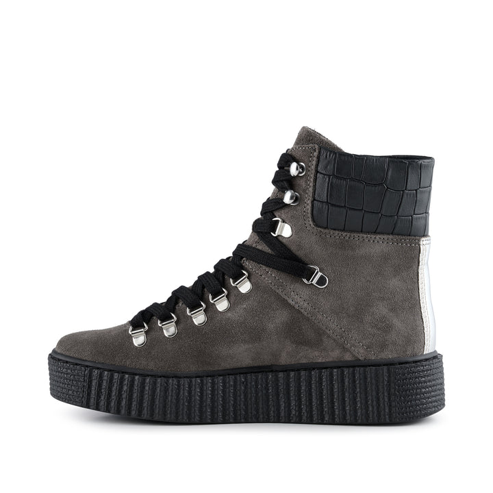 Shoe the bear agda hiker boots store
