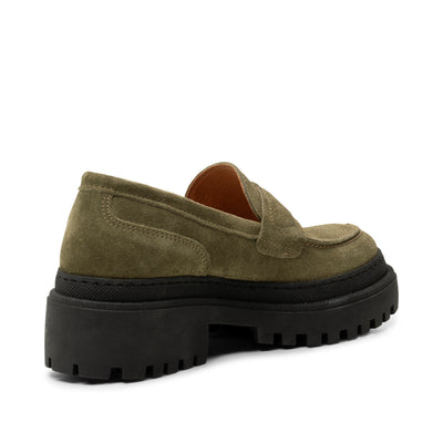 SHOE THE BEAR WOMENS Iona loafer suede Loafers 916 ALGAE