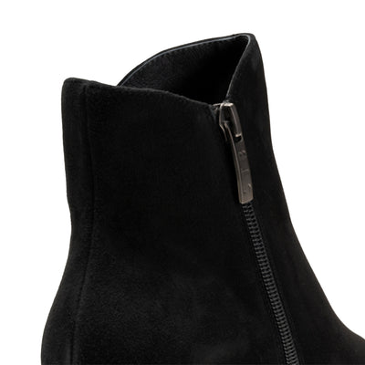 SHOE THE BEAR WOMENS Saga boot suede Heels 110 BLACK