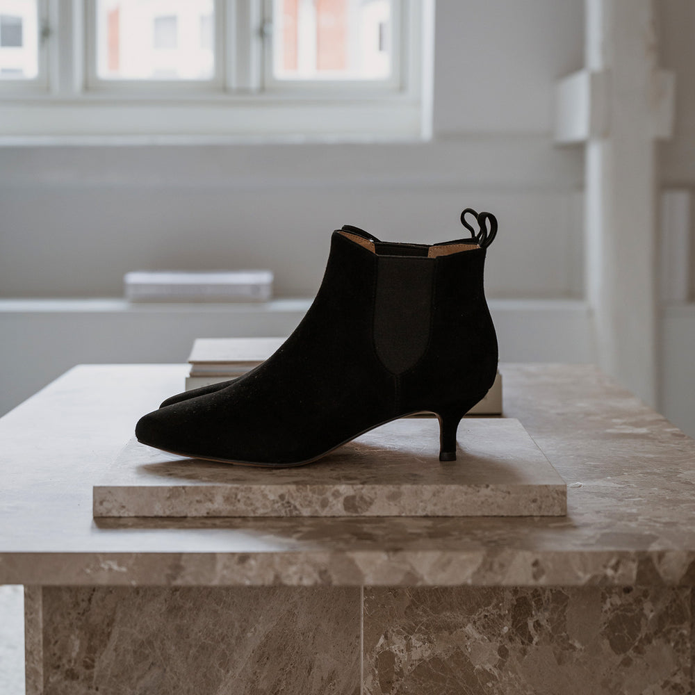 Black heeled shoe boots uk top
