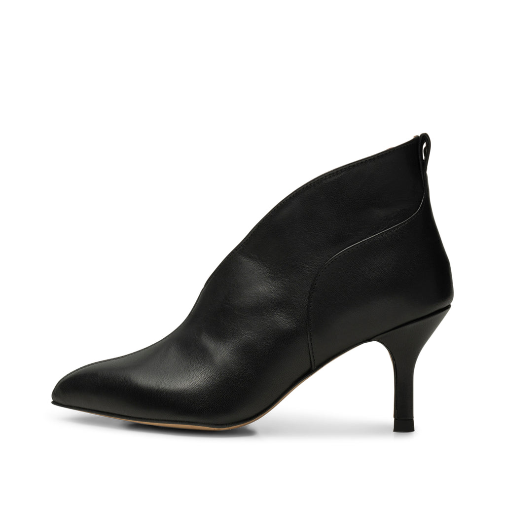 Black cut out heel boots top